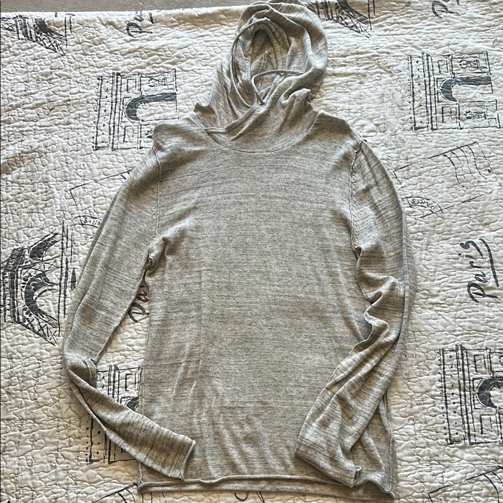 H&M Gray Turtleneck Sweater Soft Comfortable Fit